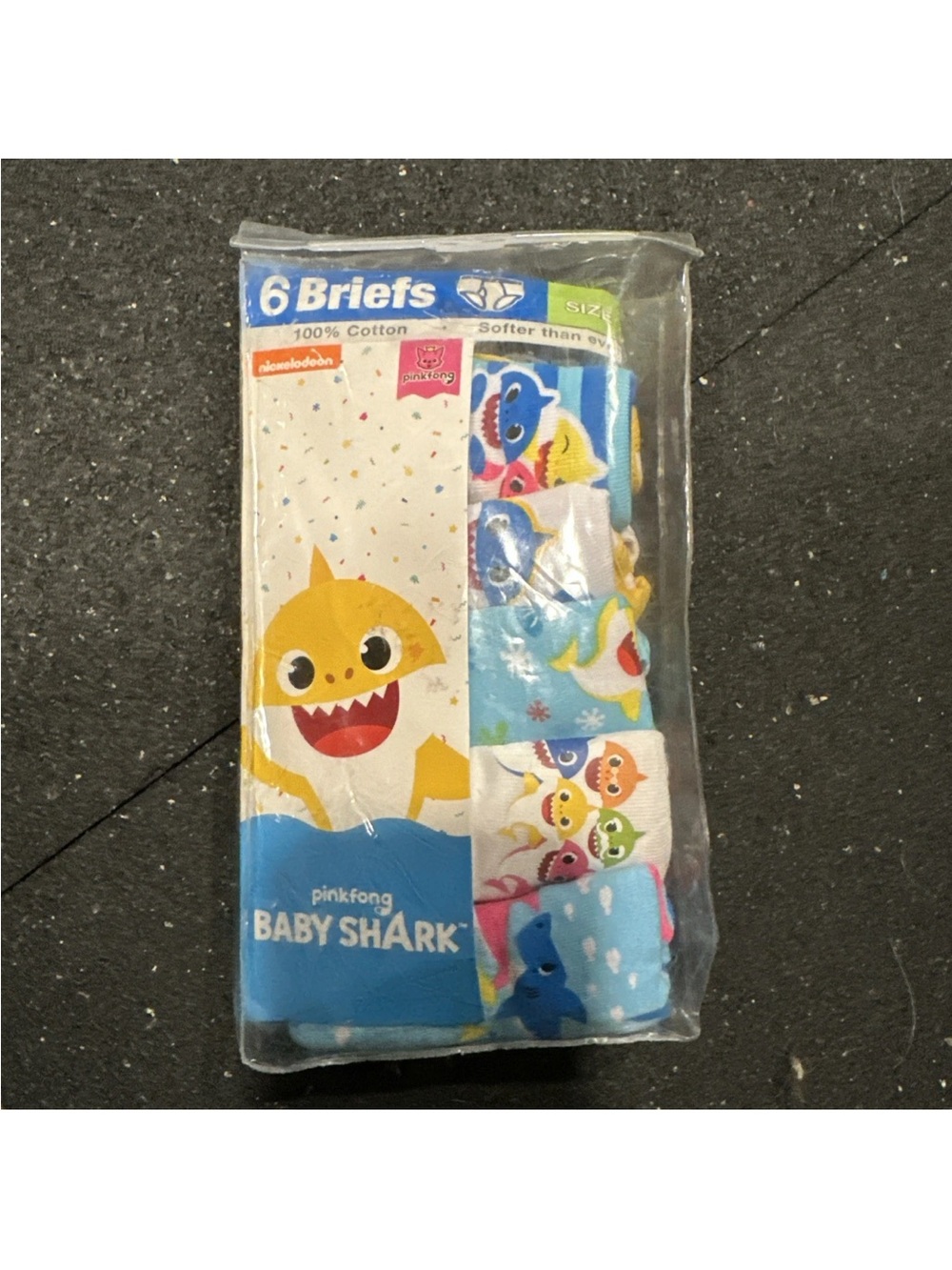 Pinkfong Baby Shark 5-Pack Kids Briefs - multi color size 2T/3T NEW